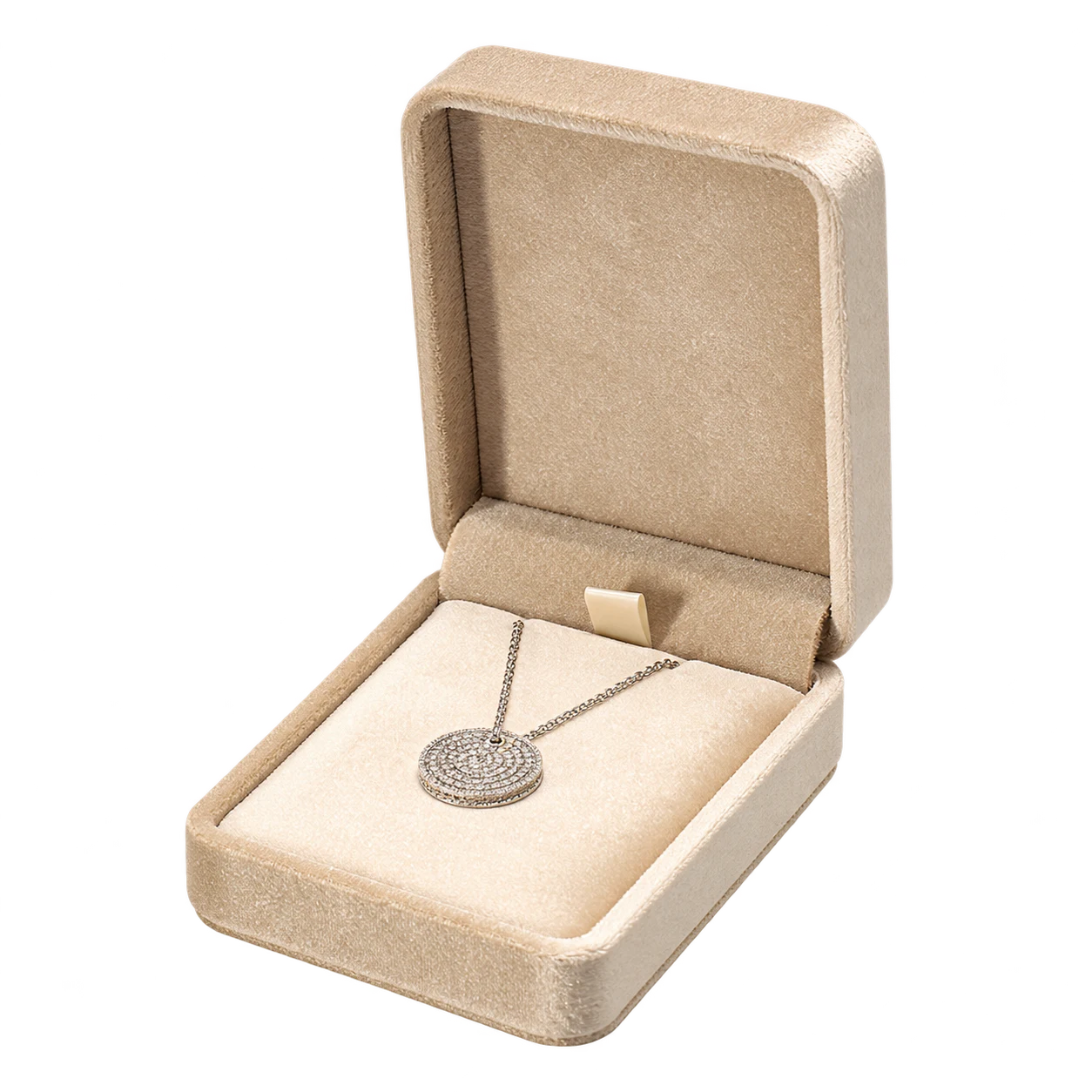 Ivory · necklace presentation